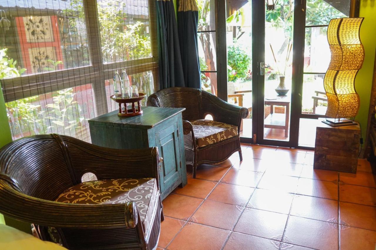The Riverside Guest House Лампанг Екстериор снимка