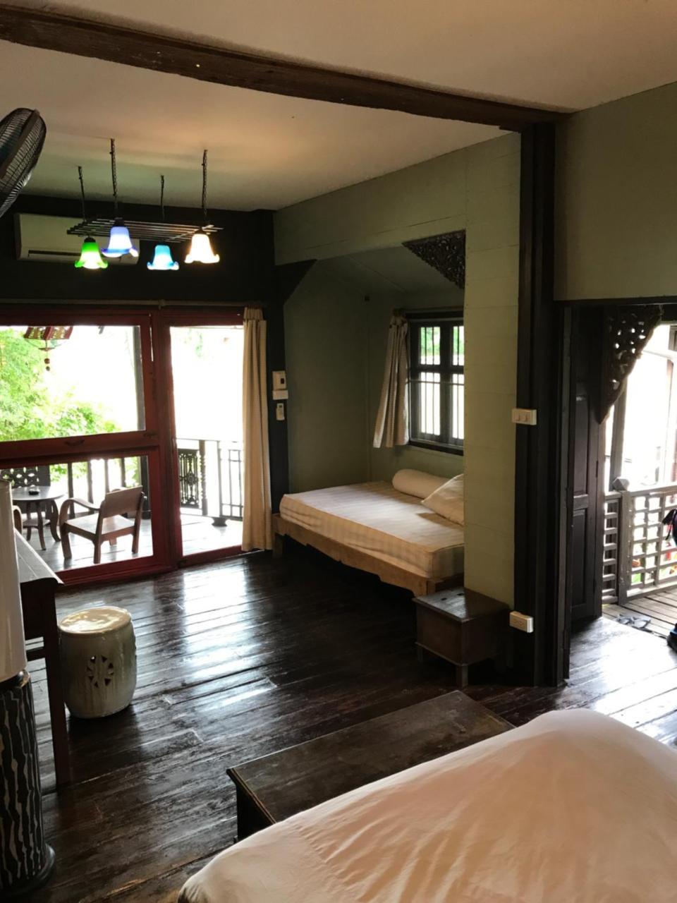 The Riverside Guest House Лампанг Екстериор снимка